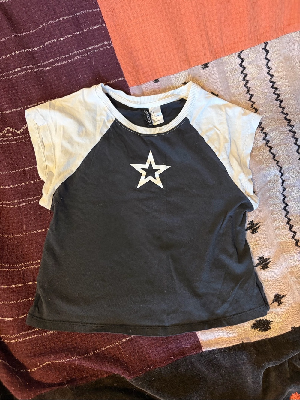 Star Raglan Tee - Black & White